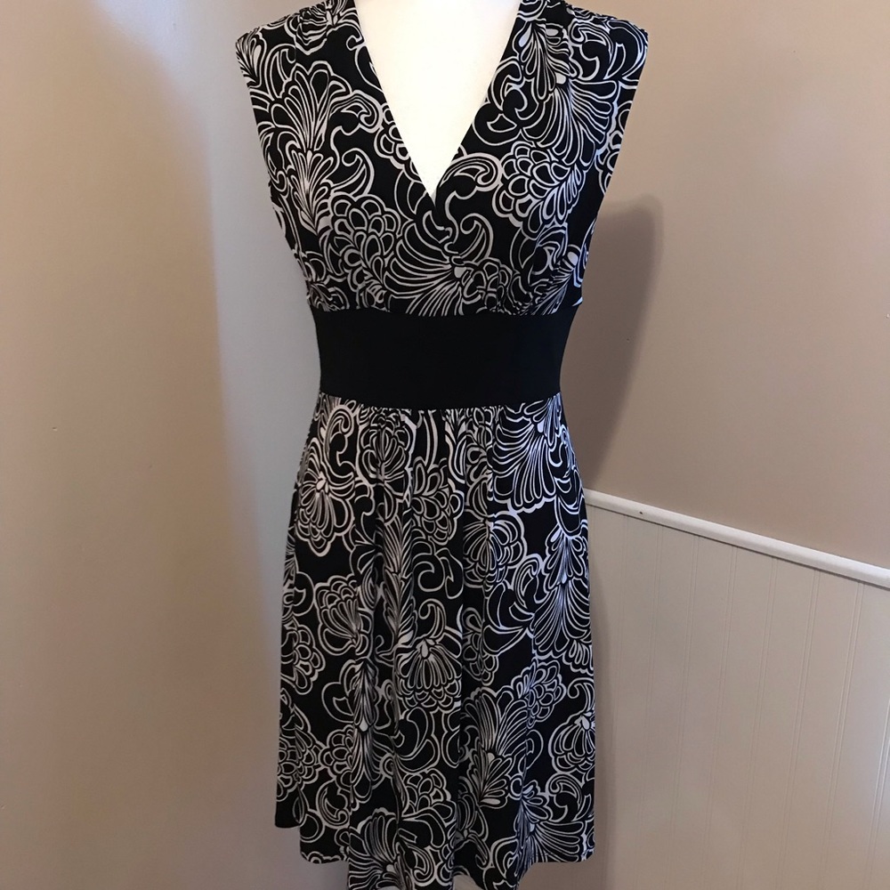 White House Black Market Dress